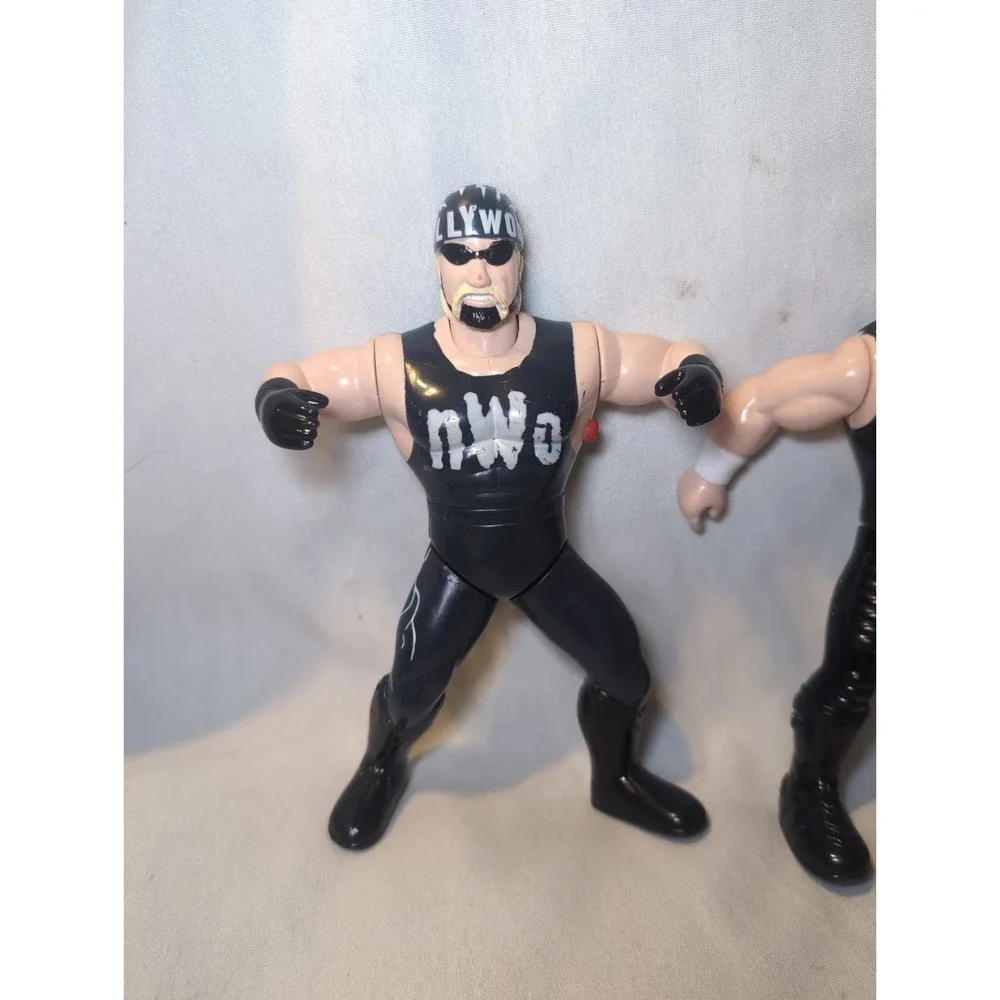 3x Vintage 1997 WCW OSFT NWO Vibrating Wrestlers Sting, Hulk Hogan, Big Show